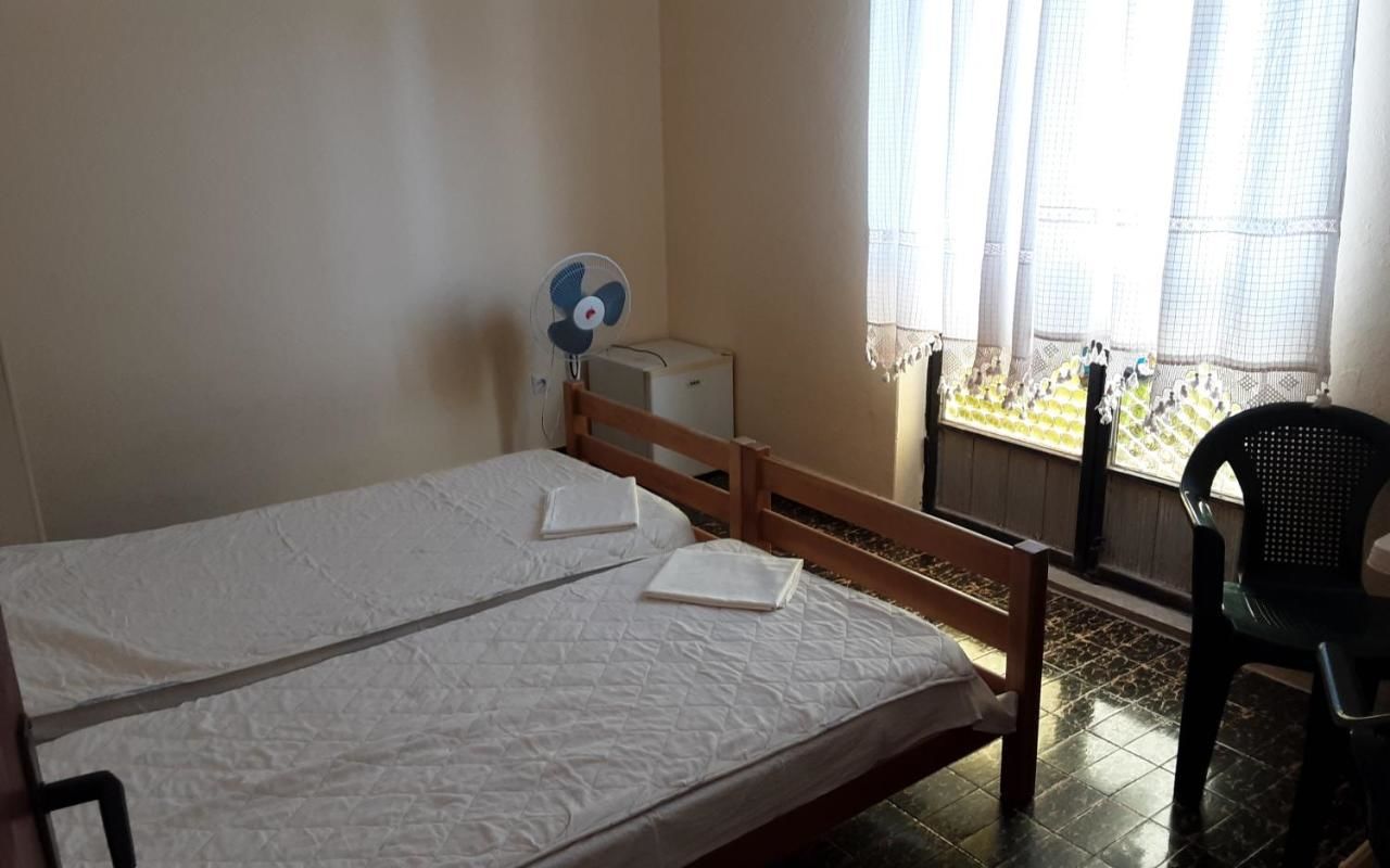 Апартаменты Studio apartmani Milica i Marijana Бечичи-41