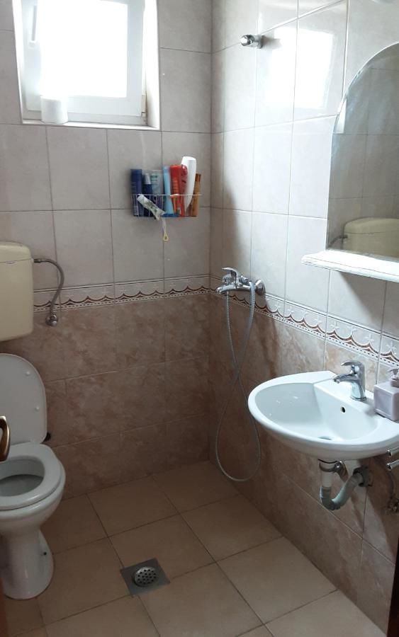 Апартаменты Studio apartmani Milica i Marijana Бечичи-47