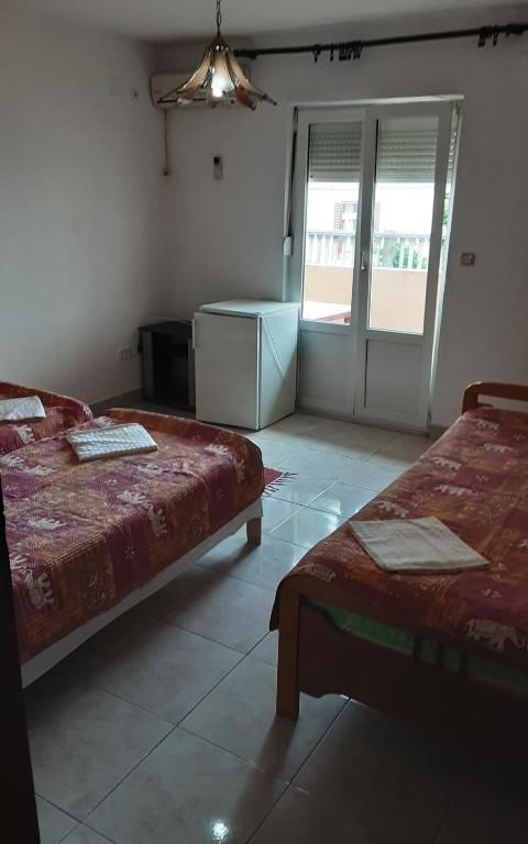 Апартаменты Studio apartmani Milica i Marijana Бечичи-58