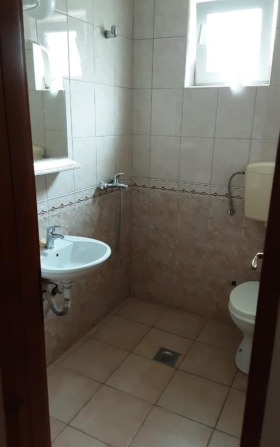 Апартаменты Studio apartmani Milica i Marijana Бечичи-10