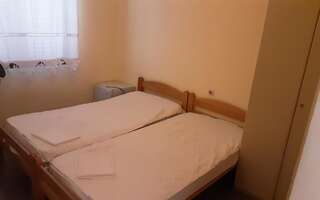 Апартаменты Studio apartmani Milica i Marijana Бечичи Апартаменты-5