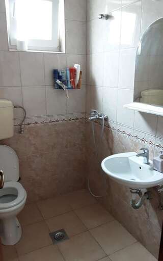 Апартаменты Studio apartmani Milica i Marijana Бечичи Апартаменты с 2 спальнями-13