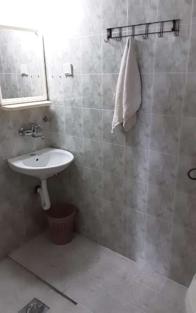 Апартаменты Studio apartmani Milica i Marijana Бечичи-3