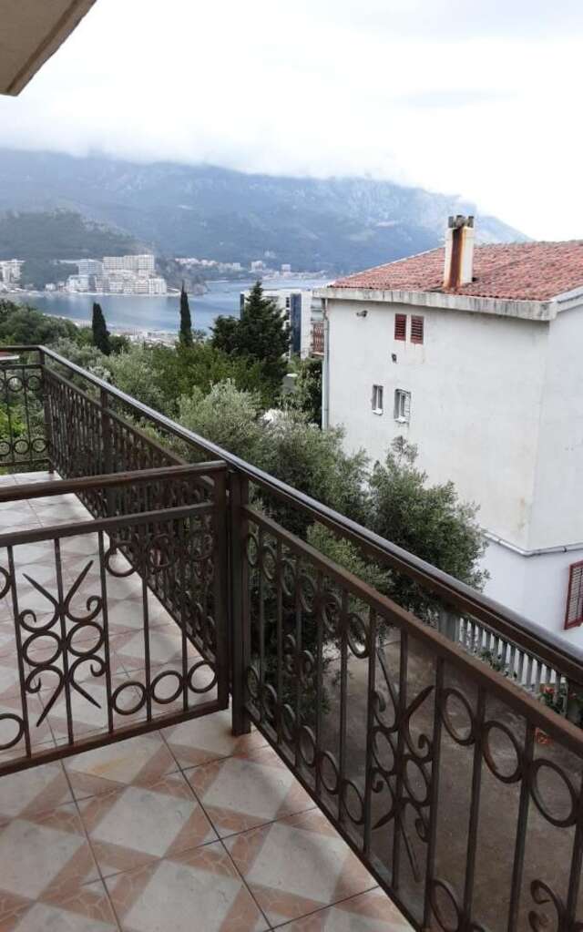 Апартаменты Studio apartmani Milica i Marijana Бечичи-43