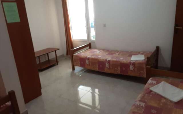 Апартаменты Studio apartmani Milica i Marijana Бечичи-54