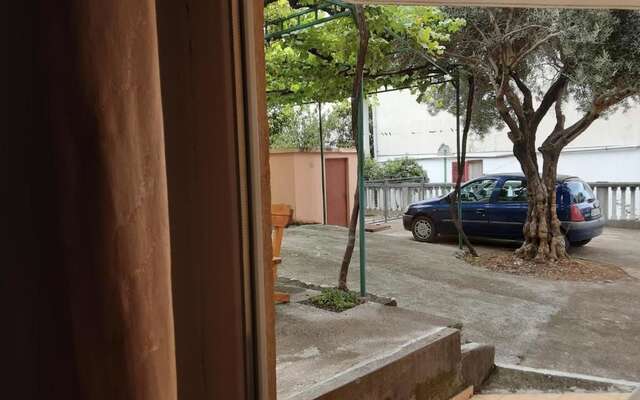 Апартаменты Studio apartmani Milica i Marijana Бечичи-55